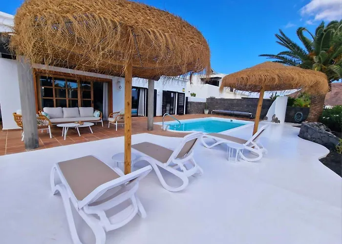 Costa Christina Villa *